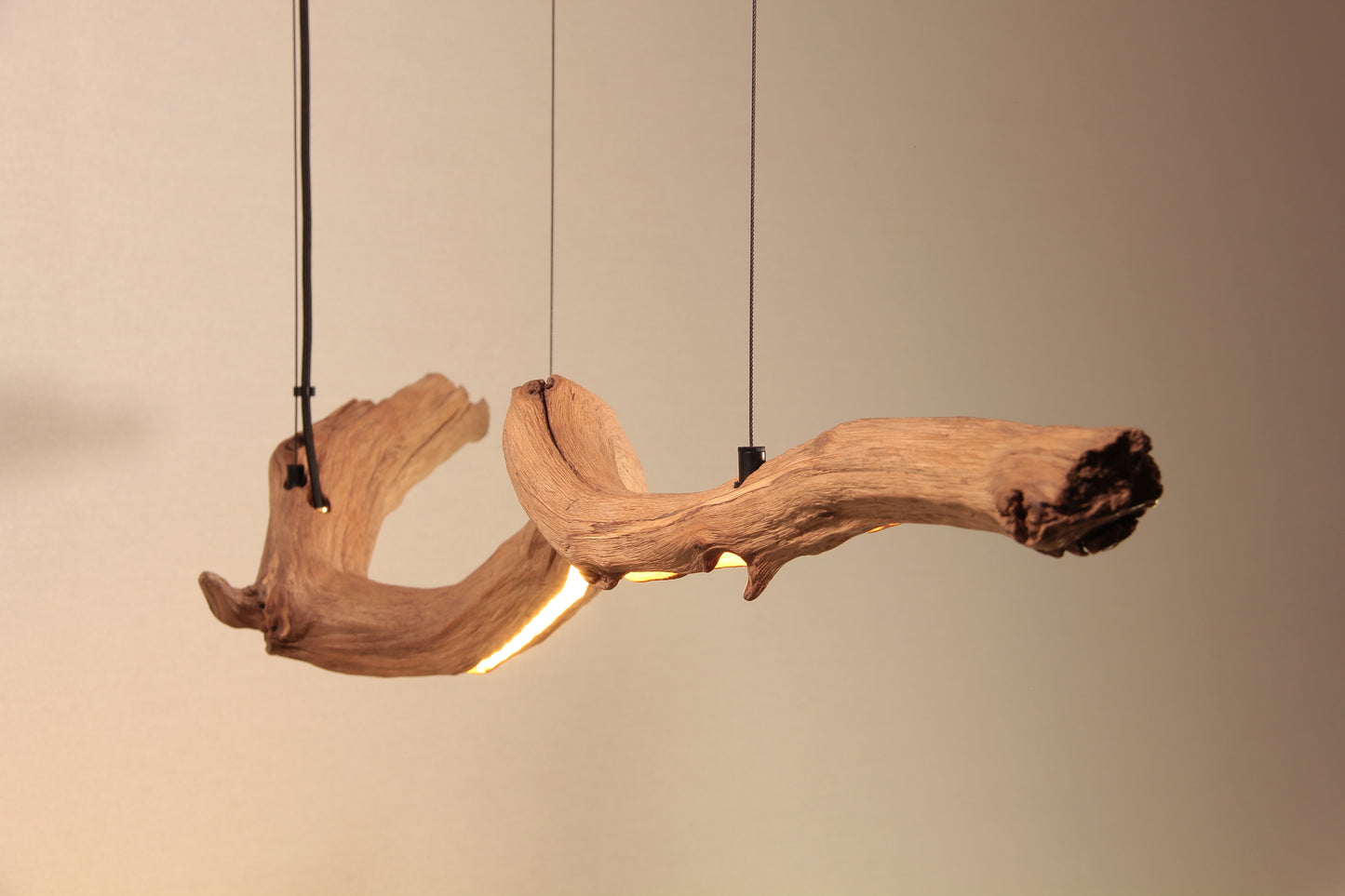 Lampe de table - fait main pièce unique - 153cm branche de chêne