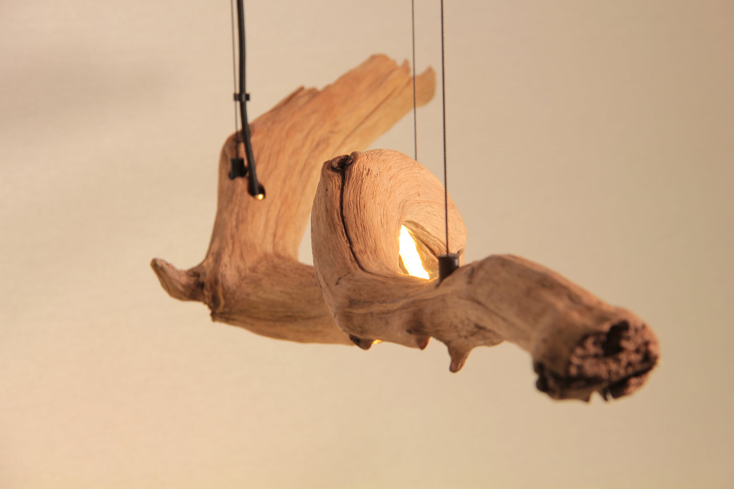 Lampe de table - fait main pièce unique - 153cm branche de chêne