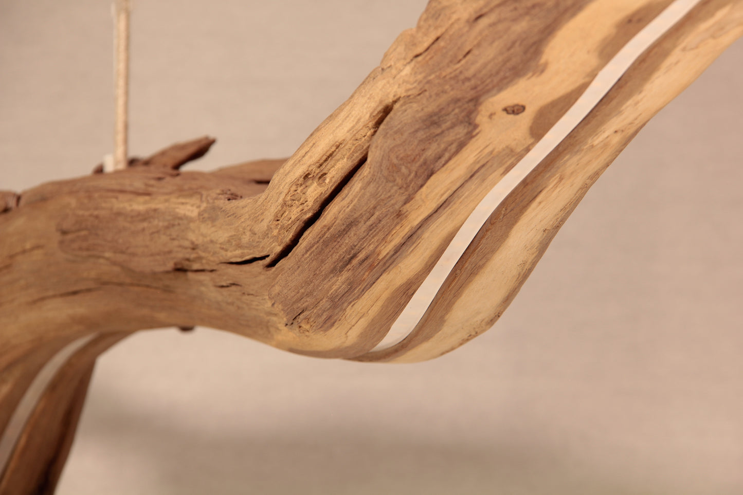 LED-Esstischleuchte - handgefertigtes Unikat - 177cm Eichenast