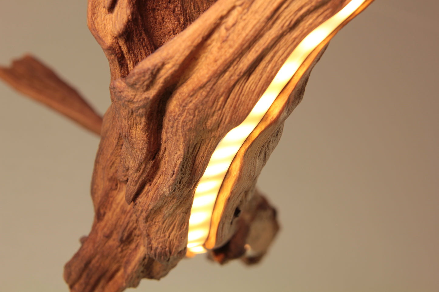 LED-Esstischleuchte - handgefertigtes Unikat - 84cm Eichenast