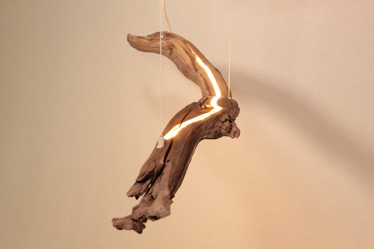 LED-Esstischleuchte - handgefertigtes Unikat - 174cm Eichenast