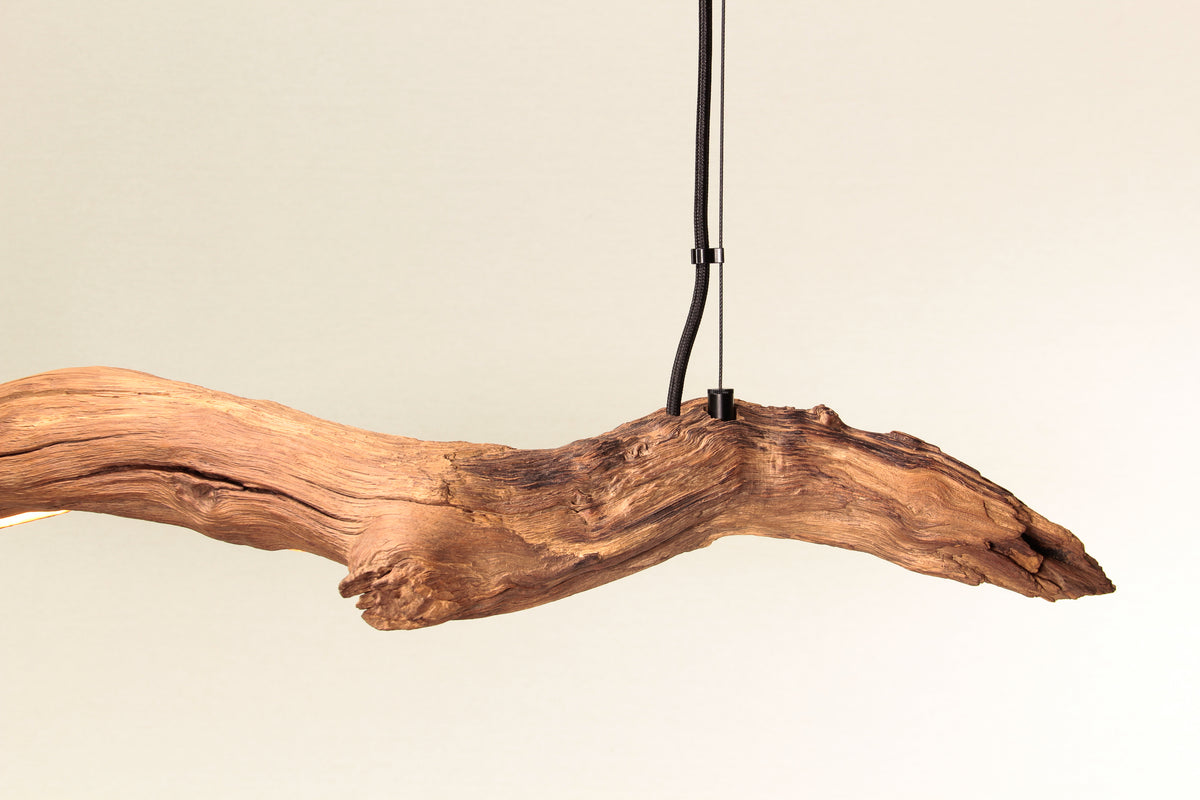 Esstischleuchte - handgefertigtes Unikat - 104cm Eichenast