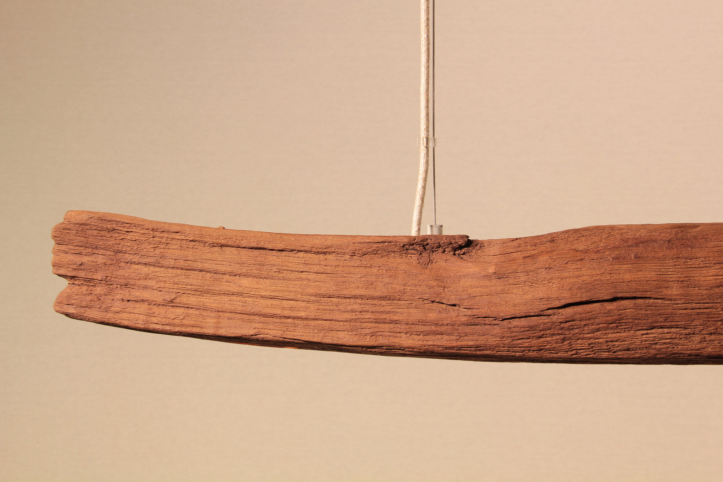 Lampada da tavolo da pranzo - pezzo unico fatto a mano - trave in rovere 134cm