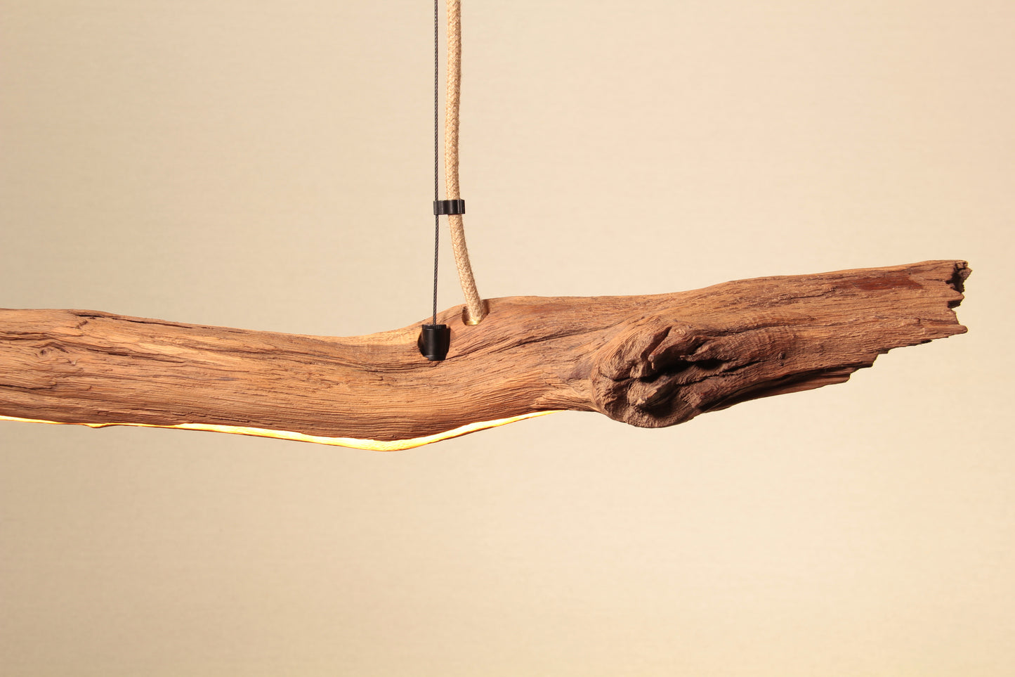 Lampada da tavolo da pranzo - pezzo unico fatto a mano - ramo di quercia di 151 cm