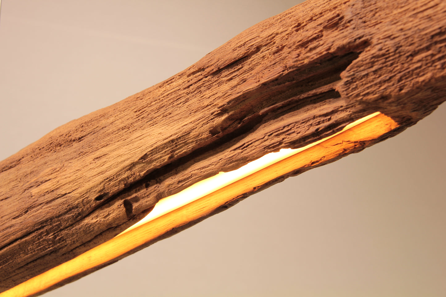 Lampada da tavolo da pranzo - pezzo unico fatto a mano - trave in rovere 134cm