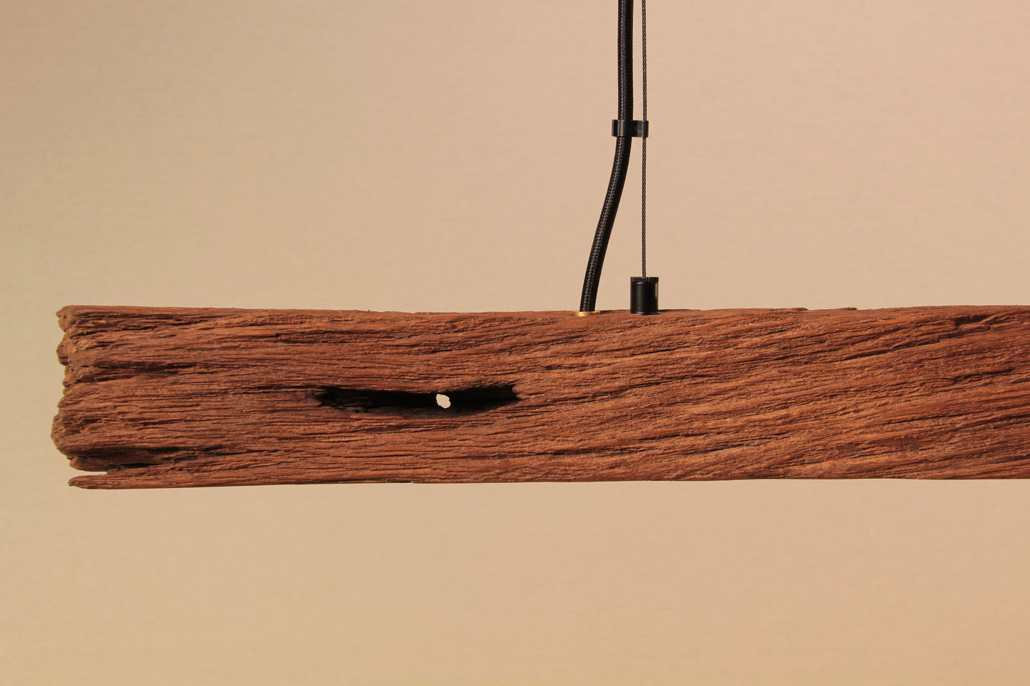 Lampada da tavolo da pranzo - pezzo unico fatto a mano - trave in rovere 120cm