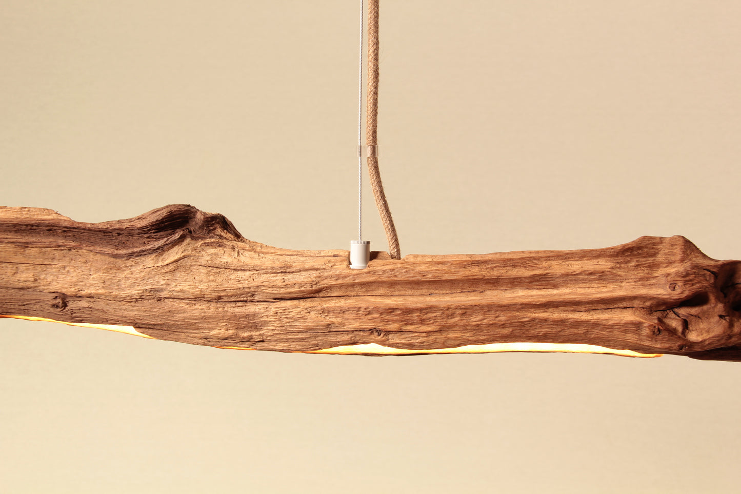 Esstischleuchte - handgefertigtes Unikat - 179cm Eichenast