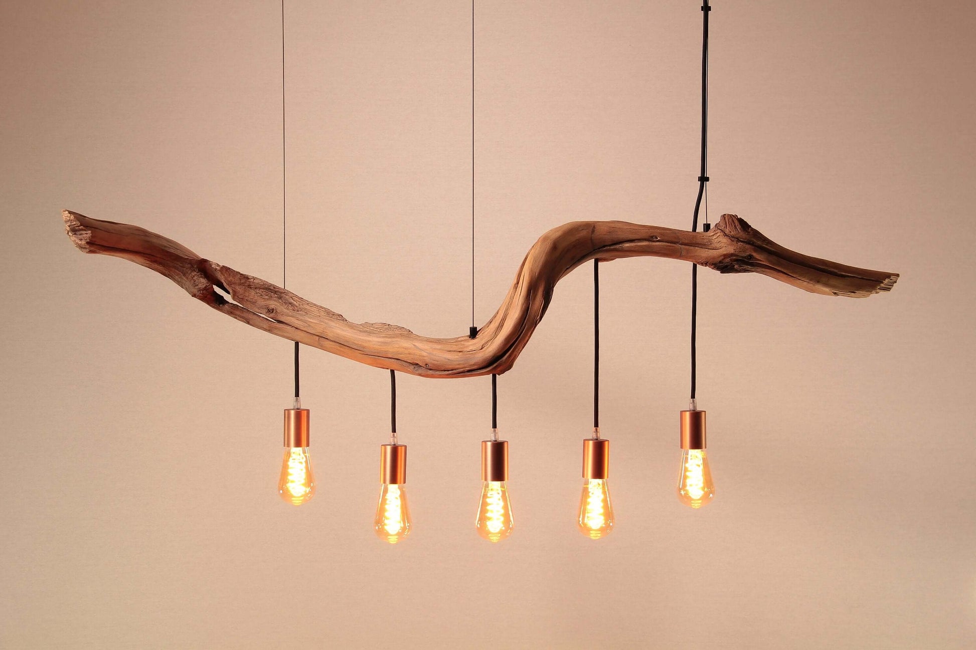 Hängelampe / 137cm langer Eichenast / Einzelstück / Holz / Ast / Pendelleuchte / Esstisch / Deckenlampe / Küchentischlampe / modern