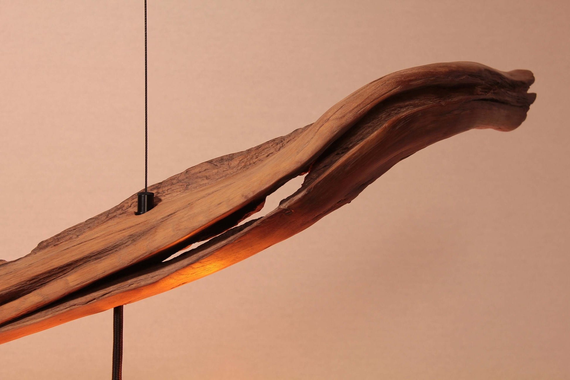 Hängelampe / 137cm langer Eichenast / Einzelstück / Holz / Ast / Pendelleuchte / Esstisch / Deckenlampe / Küchentischlampe / modern