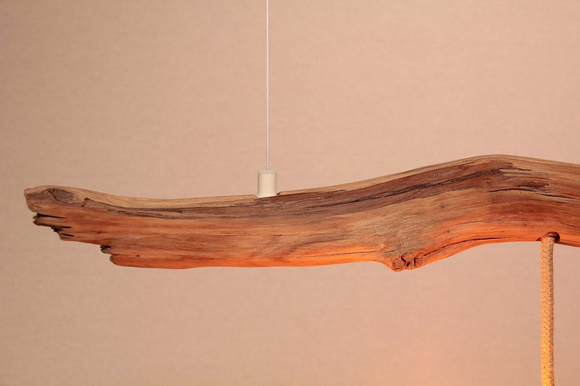 Hängelampe / 140cm langer Eichenast / Einzelstück / Holz / Ast / Pendelleuchte / Esstischlampe / Deckenlampe / Küchentisch / modern